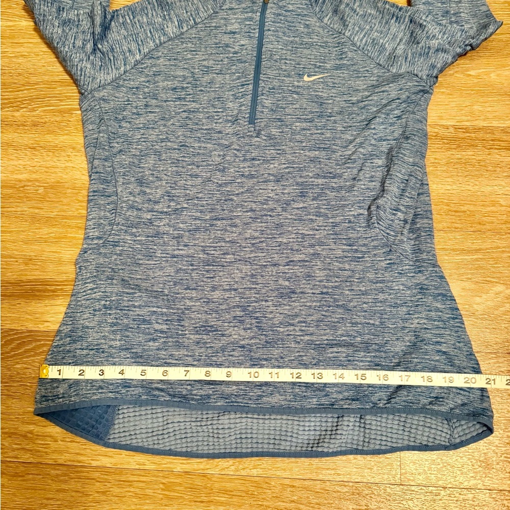 Nike 1/4 Zip pullover - Picture 8 of 9
